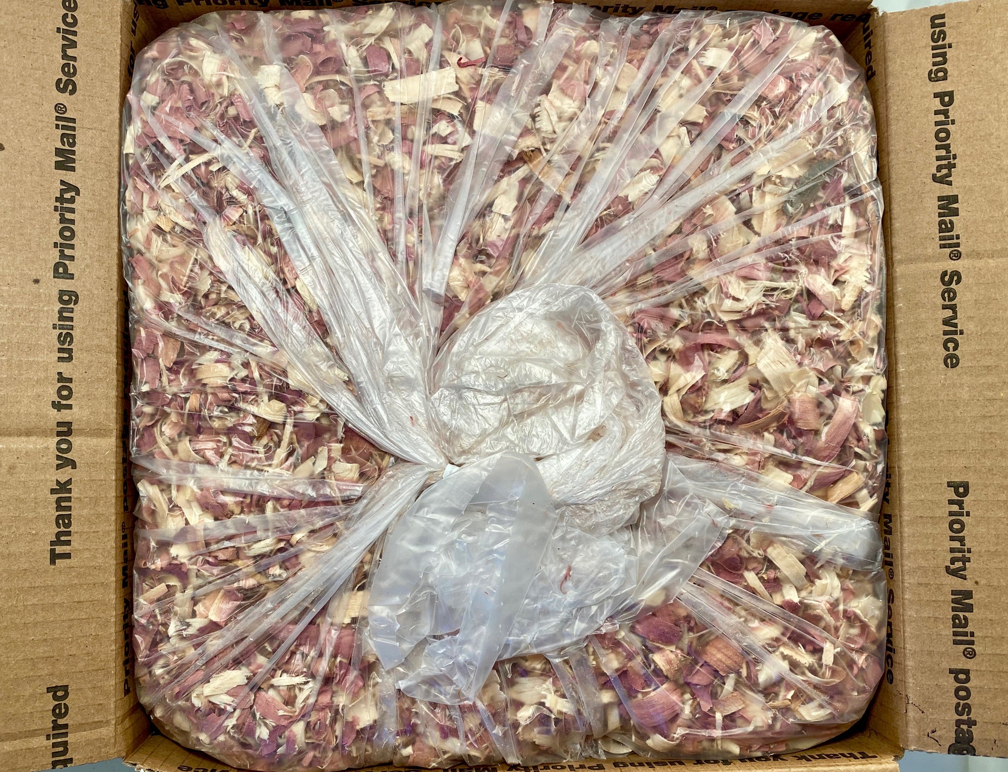 Kingfishers Cedar Chips - Natural Cedar Mulch & Shavings - Organic Pure